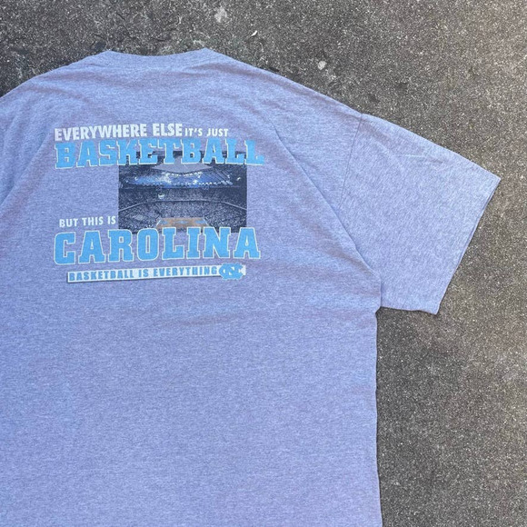 Vintage Y2K UNC Basketball T-Shirt Men's XXL - Picture 1 of 4